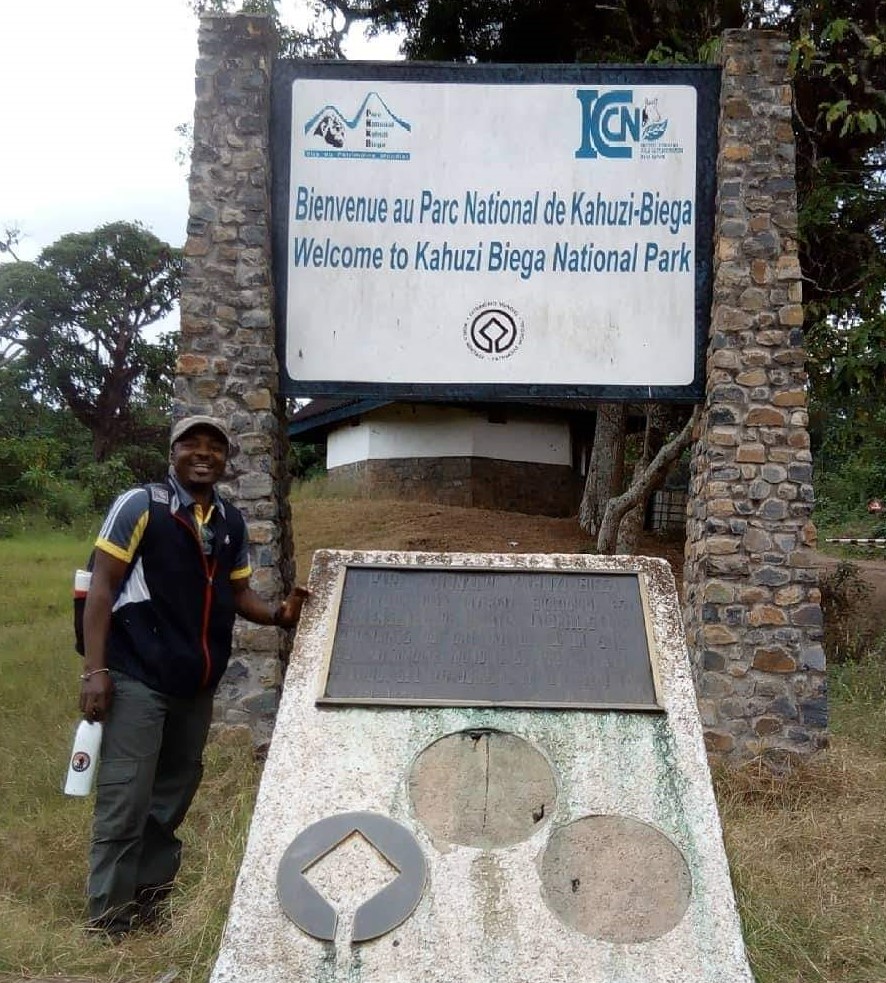 kahuzi beiga park entrance